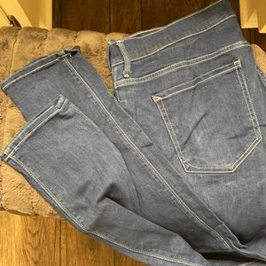 Express Mid Rise leggings